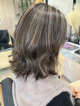 アイル(AILU) ミディアム×ハイライト