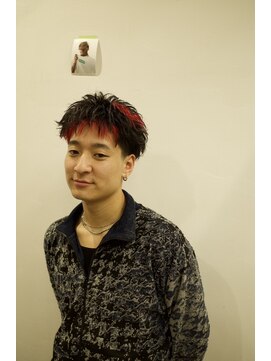 ハイジ(Heidi) スパイキーショート×デザインカラー