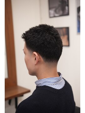 ザチョップショップ キチジョウジ(THE CHOP SHOP KICHIJOJI) スパイキーショート×テーパーフェード