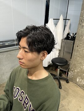 リラクオーレメンズ(LIRA CUORE men's) 波巻きパーマ