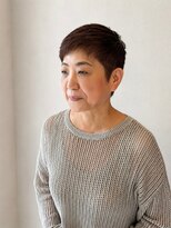 アフロディーテ(Aphrodite) 40代.50代.60代白髪を活かす上品ショート