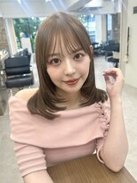 ポーチバイハニー オモテサンドウ(PORCH by HONEY omotesando)&nbsp;ミディアムレイヤーカットラテベージュ3