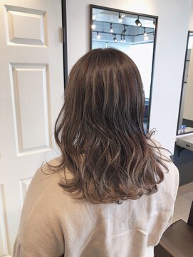 レム 聖蹟桜ヶ丘店(REM) グラデーションカラー