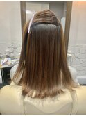 プラチナグレージュ波巻きパールベージュたまねぎヘアボブウルフ