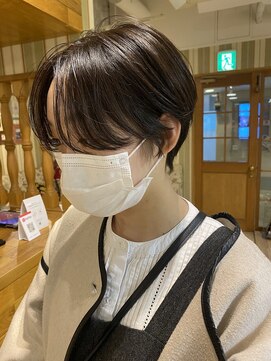 ラヴィズム 松崎店(LUVISM) 大人可愛い丸みショート耳掛けひし形小顔 １０ 代２０代３０代