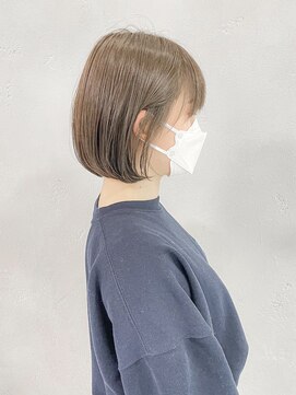 ハルキ ミナト ジャパン オオサカ(HARUKI MINATO japan OSAKA) 前下がりボブ