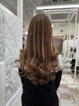 ハイエクステンション 京都駅前店(Hi-Extension) ブラウン&ピンクハイライト