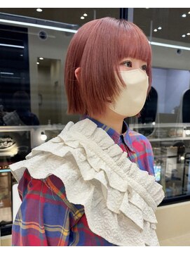 スニュウ(snuw) 切りっぱなしボブ小顔カットグレージュピンクカラー