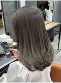 ミルクベージュ*レイヤーカット*セミロングヘア*30代40代50代