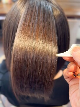 アトリエアルシュ(atelier ARCHE) 毛先ピンピンにならない自然な縮毛矯正,丸みボブ矯正