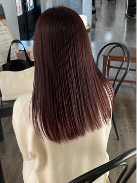 ココロヘアー ウィル 半田山店(Cocolo hair Will) 艶感ワインレッド × ロングストレート