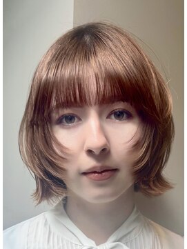 ストラマ(STRAMA) miraiショートウルフフェイスレイヤー/オレンジベージュ