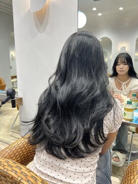 ティエラ 原宿 表参道(Tierra) 【小宮涼太】赤みを感じないブルーグレージュ