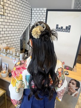 ステレオ ヘアデザイン 安城店(STEREO HAIR DESIGN) カチモリハーフアップ