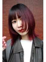 セット(Sete)&nbsp;ワインレッドカラーのくびれボブ