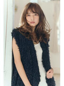 アットラブ バイ ベル(at'LAV by Belle) フリンジバングでおしゃれ感を☆〔Belle原宿〕