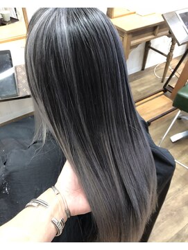 テテ(TETE) グレーバレイヤージュ　長堀橋×心斎橋