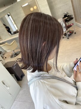 シャルムヘアー(charme hair) 派手になりすぎない大人ハイライト