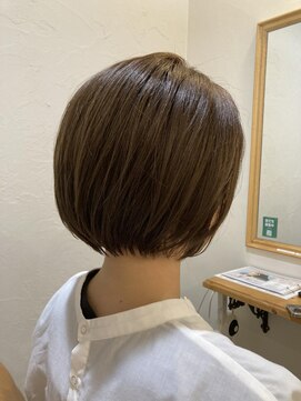 スーリール 今宿店(Sourire) ショートボブ