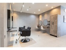 アグ ヘアー ラング 高松店(Agu hair lang)の雰囲気（ゆったり寛げる居心地の良い空間です。）