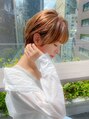 スウド(Swd)&nbsp;ひし形シルエットでキレイに見える気になる骨格補正ショートボブ