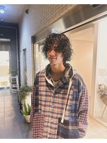 アルジャーノンリトリート(ALGERNON retreat) ミディアムスパイラルパーマ【中居史也】