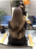 透明感ベージュ