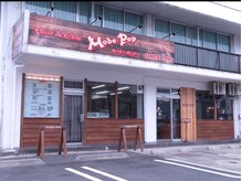 モードポップ 海老名店(Mode Pop)の雰囲気（店舗前に停めやすい４台の駐車場完備！）