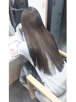 エムスリー ソリス(EMU THREE SOLIS)&nbsp;極艶ロング