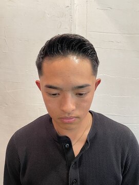 ビーバイエイトジェンツ(Bee by EIGHT GENTS) スペインカール/韓国マッシュ/スパイキーショート/南堀江