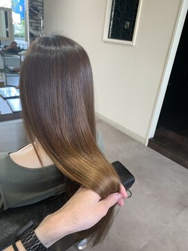 ユニ(Uni.) 髪質改善トリートメント