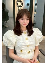 ラル 立川南口(lar)&nbsp;あかねミ_黒髪小顔オリーブグレーココアベージュクラゲヘアー