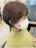 ショートボブ