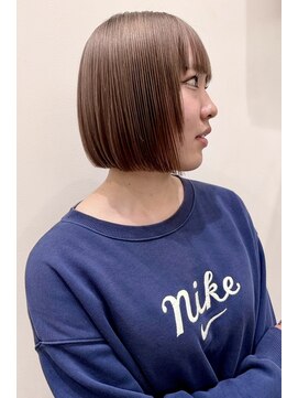 イーズ 鎌倉(e's) 《e'sイーズ鎌倉》似合わせカット/30代40代大人ボブ/ミルクティ