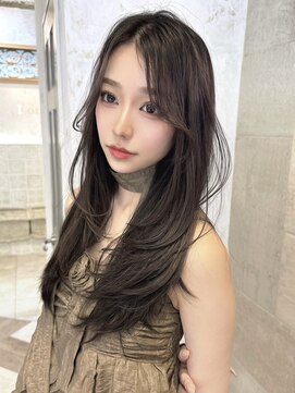 ロンドアリシア 金山(Lond Alexia) 酸性ストレート/前髪カット/リタッチ/カット/ブリーチ