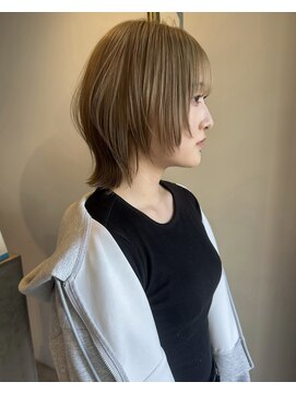 ソワ バイ ルシル(SOIE by Lucile) ウルフカット　ウルフレイヤー