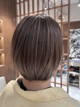オーガニックトリコ 所沢(organic+tricot) 40代50代◎夏カラー◎大人グレージュハイライト×ショートボブ