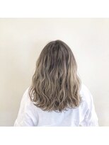 リー 枚方(Lee)&nbsp;根元グラデーションカラー×ミルクティベージュ