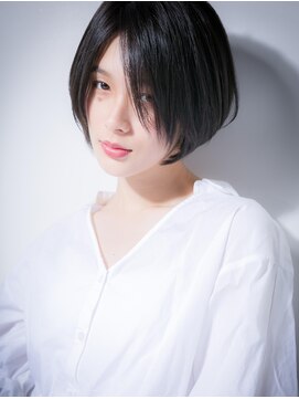 カバーヘア ブリス 戸田公園西口店(COVER HAIR bliss) *bliss戸田公園*黒髪でモード&クールに♪前下がり丸みショートx