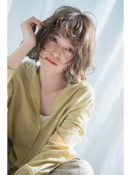 ヴァンクシー バイ ルナ(VANKCY by Luna) 前髪 ココアブラウン 伸ばしかけ 大人かわいいヘア 簡単 登戸