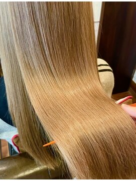 サロン ド ボーテ タカハシ 髪質改善トリートメント施術例