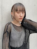 ルル 表参道(lulu.)&nbsp;インナーカラー  黒髪 内巻きボブ 切りっぱなしボブ 【Riku】