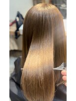 ララルーモ 渋谷公園通り店(LaLarOomo)&nbsp;大人女性30代40代向けさらさらストレート