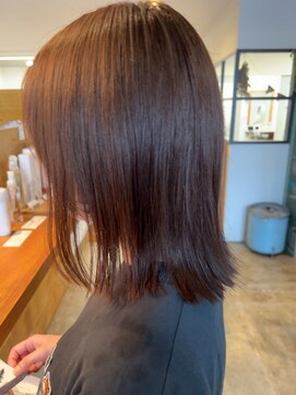 パロ アルト(Palo Alto) 外ハネミディ×ミルクブラウン