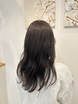 ジジ チーク 栃木(Gigi cheek)&nbsp;オリーブグレージュ 透明感！