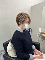 スラッシュ ホワイト(SLASH white) 脱白髪染めハイライト/白髪ぼかし/透明感カラー/髪質改善