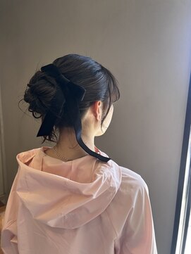 トイロ(toiro) リボン＋シニヨンアレンジ