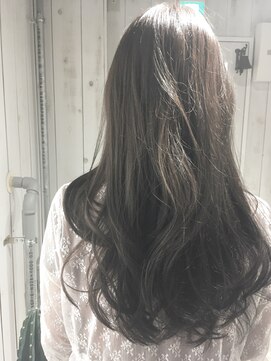 ギャレット 新宿店(Garret) プラチナモノトーン/20代30代40代50代60代