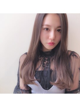 シエナ(CIENA) 【CIENA】センターパートの透け感ロング.@酒井