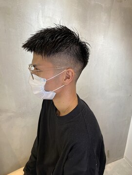 アンダーバーホワイトモデ 河内長野(_WHITE mode) ☆フェードカット 千代田×河内長野